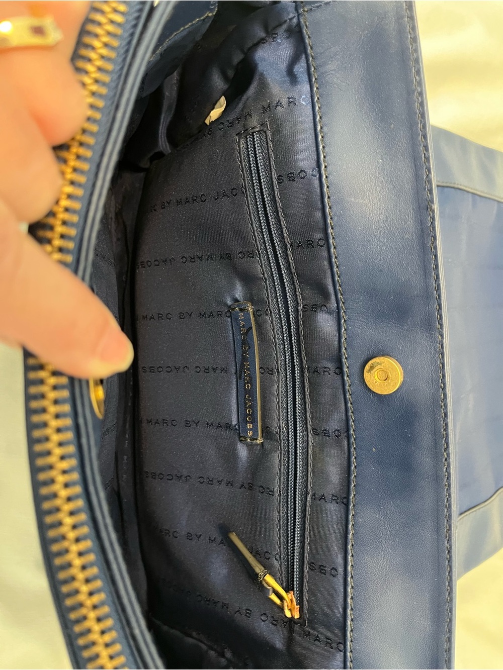 Classic Blue Leather Marc Jacobs Top-Handle Satchel/ipad Case Purse Pockets Zipp - Picture 3 of 8